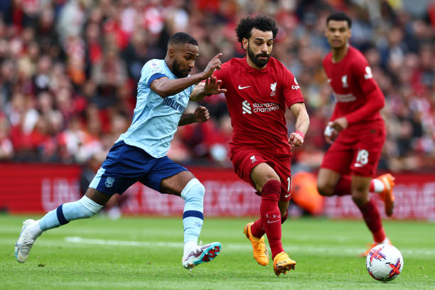 记者：利兹联有意布莱顿新星博纳诺特，多特也正在考虑报价.